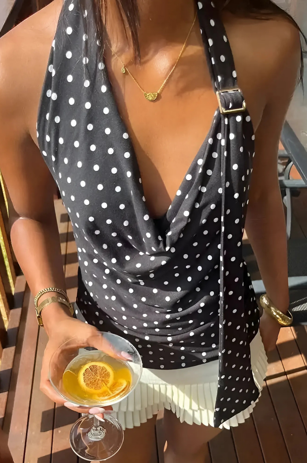 Polka dot halter crop top – open rug