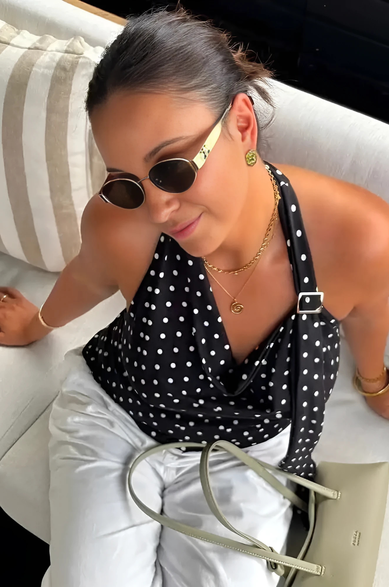 Polka dot halter crop top – open rug