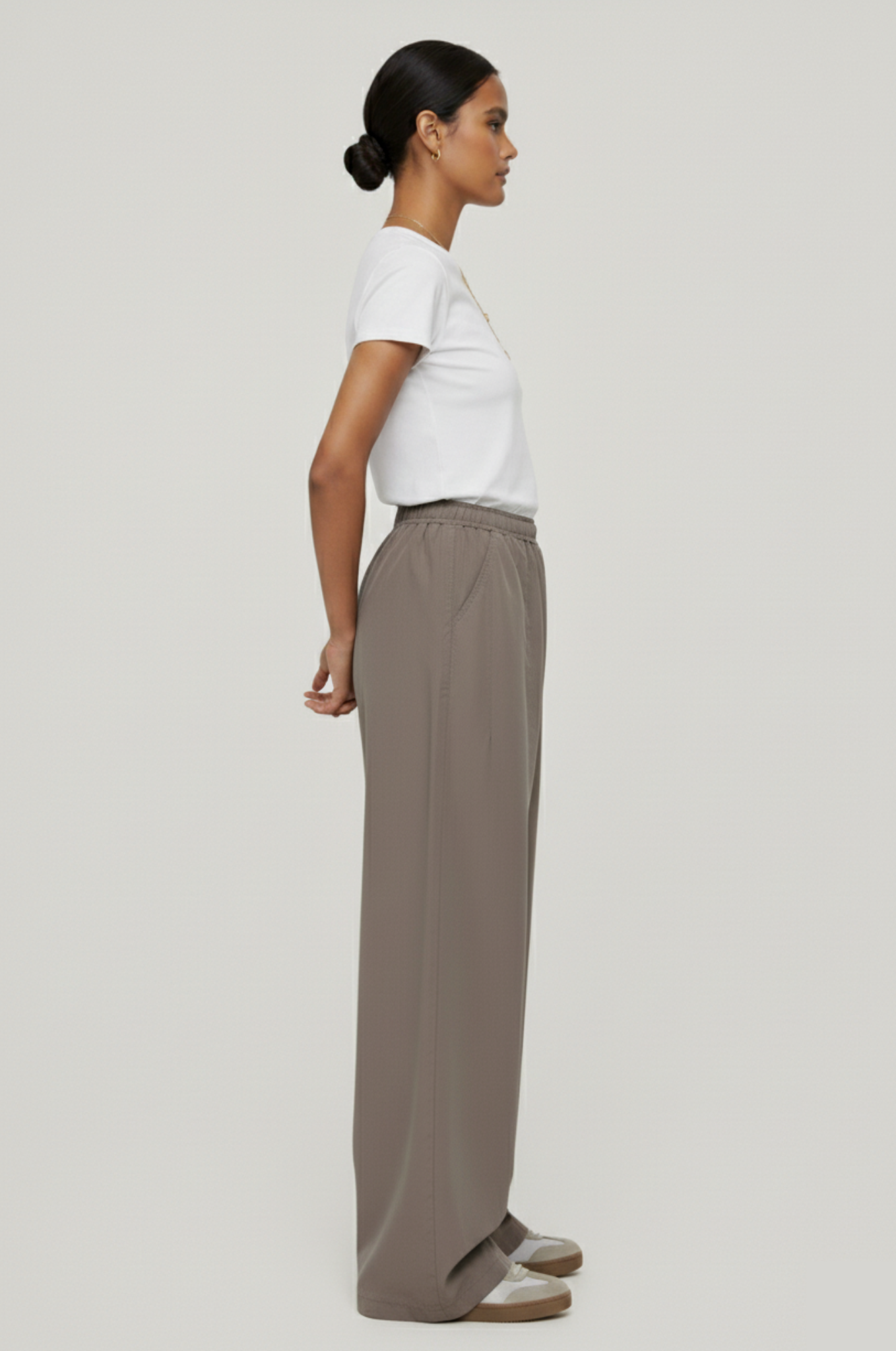 Dames cargo broek – high-waist, wide-leg