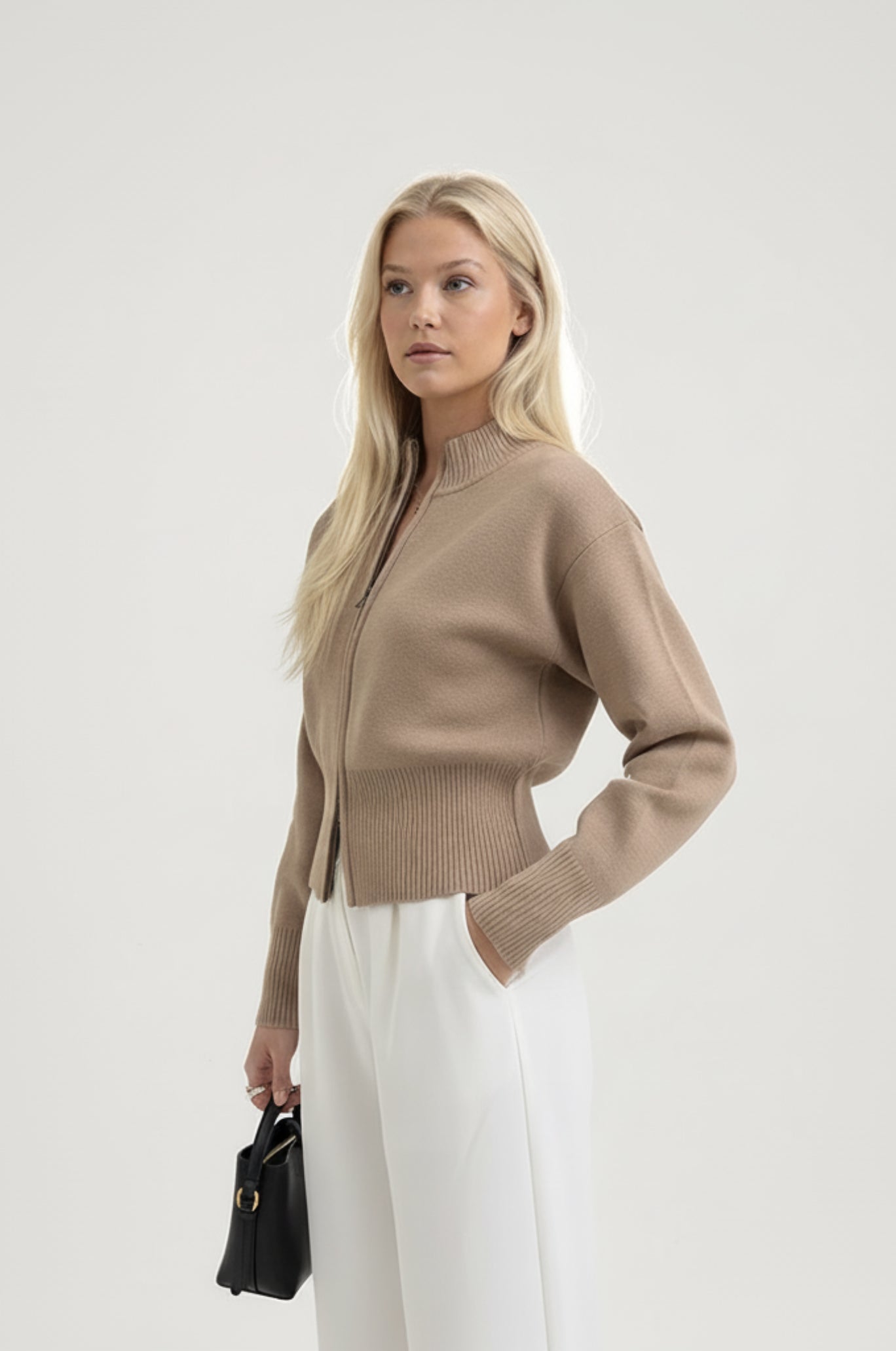 Dames gebreid vest – rits & opstaande kraag