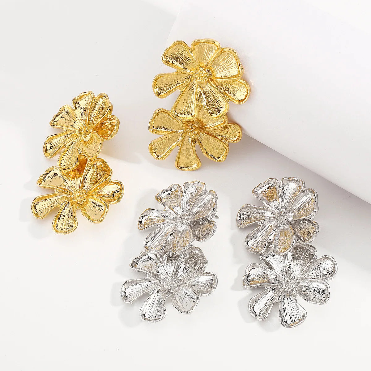 Vintage bloem oorbellen – dubbele laag