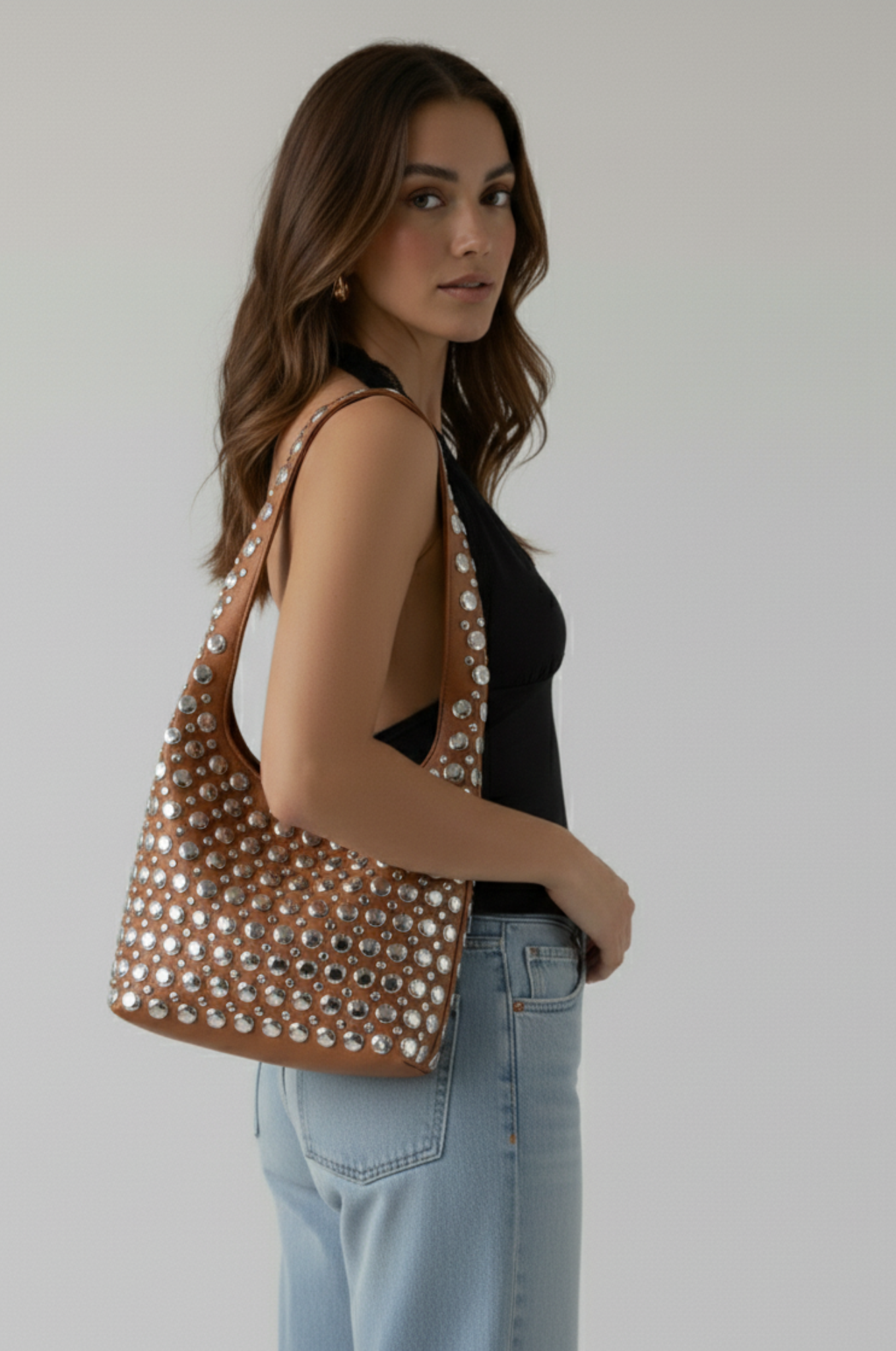 Zwarte PU schoudertas – studs & ruim